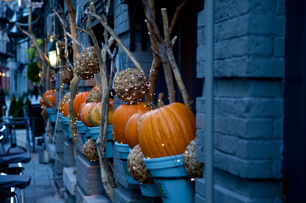 Halloween Porch Ideas